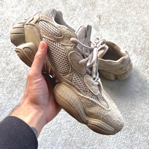 YEEZY 500